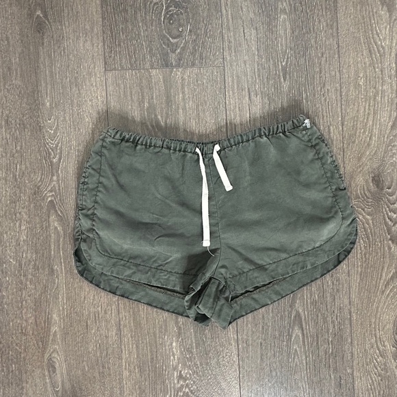 Aritzia Azure Skies Trope Shorts Chambray Drawstring Waist Army Green Size XXS - Picture 7 of 15